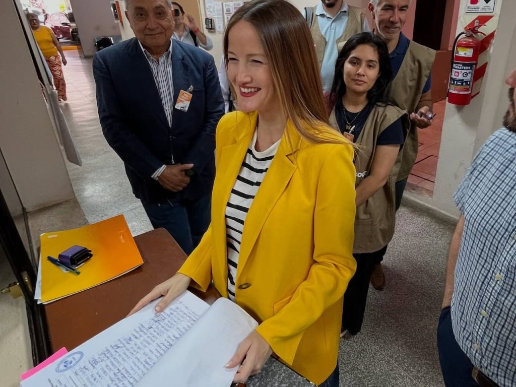 OFICIALMENTE SOLEDAD NÚÑEZ RECIBE EL APOYO DE PATRIA QUERIDA